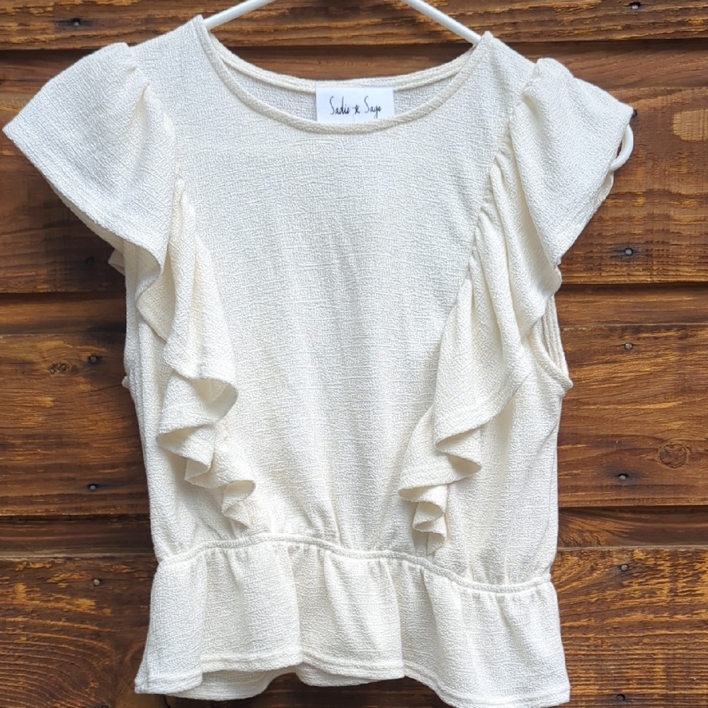 Sadie & Sage Cream Ruffled Peplum Blouse